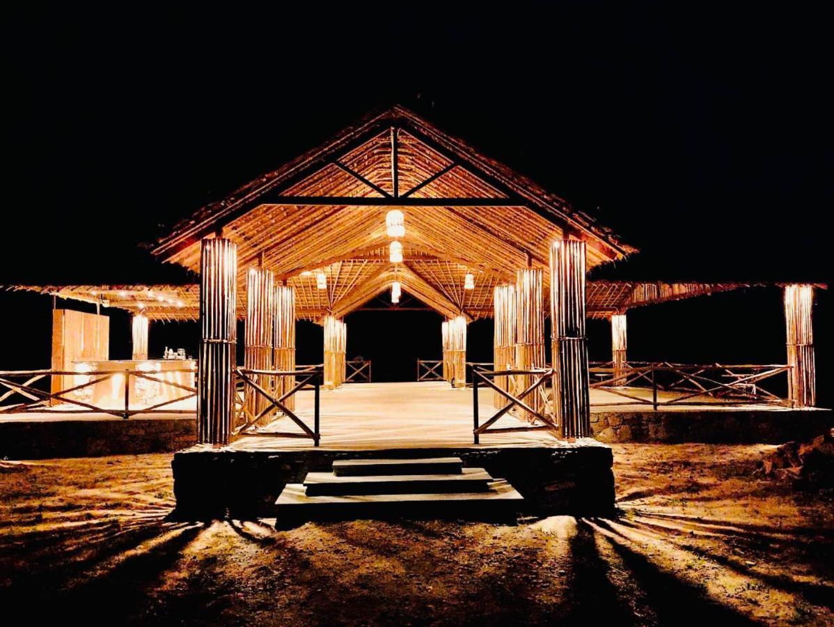 Camp Lands End Hotel Пушкар Екстериор снимка